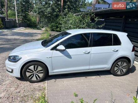 Білий Фольксваген e-Golf, об'ємом двигуна 0 л та пробігом 99 тис. км за 14500 $, фото 1 на Automoto.ua