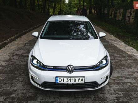 Білий Фольксваген e-Golf, об'ємом двигуна 0 л та пробігом 137 тис. км за 13500 $, фото 1 на Automoto.ua