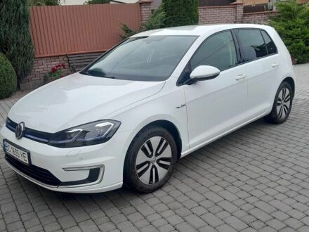 Білий Фольксваген e-Golf, об'ємом двигуна 0 л та пробігом 150 тис. км за 11400 $, фото 1 на Automoto.ua