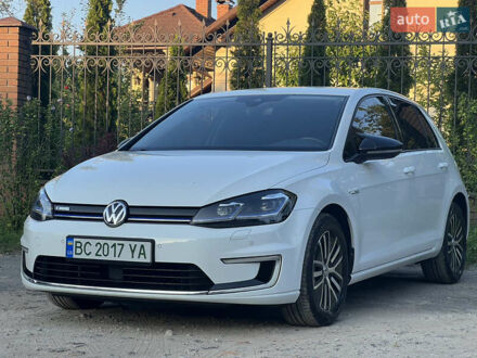 Белый Фольксваген e-Golf, объемом двигателя 0 л и пробегом 74 тыс. км за 15200 $, фото 1 на Automoto.ua