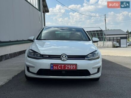 Білий Фольксваген e-Golf, об'ємом двигуна 0 л та пробігом 100 тис. км за 12500 $, фото 1 на Automoto.ua