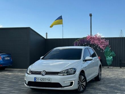 Білий Фольксваген e-Golf, об'ємом двигуна 0 л та пробігом 173 тис. км за 12499 $, фото 1 на Automoto.ua