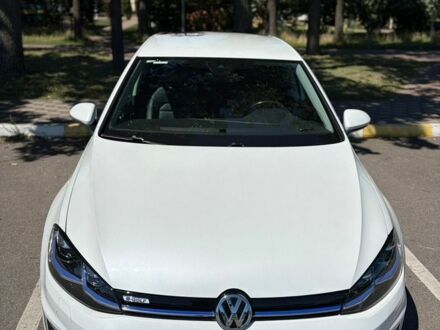 Білий Фольксваген e-Golf, об'ємом двигуна 0 л та пробігом 79 тис. км за 15500 $, фото 1 на Automoto.ua