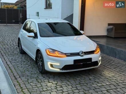 Білий Фольксваген e-Golf, об'ємом двигуна 0 л та пробігом 116 тис. км за 15999 $, фото 1 на Automoto.ua