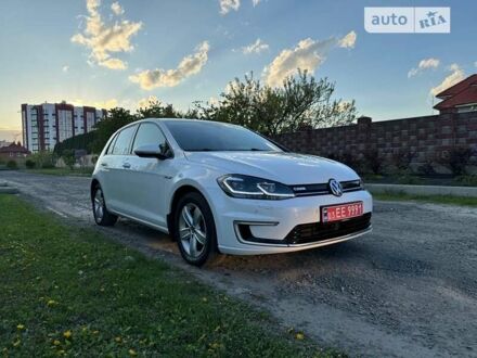 Білий Фольксваген e-Golf, об'ємом двигуна 0 л та пробігом 113 тис. км за 14200 $, фото 1 на Automoto.ua