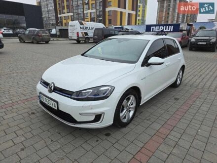 Белый Фольксваген e-Golf, объемом двигателя 0 л и пробегом 139 тыс. км за 13500 $, фото 1 на Automoto.ua