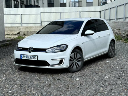 Фольксваген e-Golf 2018 в Ужгороде на Automoto.ua Белый Фольксваген e-Golf, объемом двигателя 0 л и пробегом 169 тыс. км за 12000 $, фото 1 на Automoto.ua