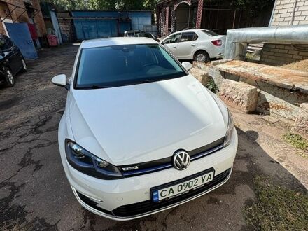 Білий Фольксваген e-Golf, об'ємом двигуна 0 л та пробігом 116 тис. км за 12000 $, фото 1 на Automoto.ua