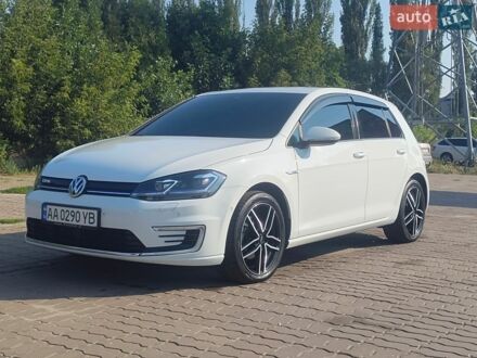Білий Фольксваген e-Golf, об'ємом двигуна 0 л та пробігом 103 тис. км за 16500 $, фото 1 на Automoto.ua