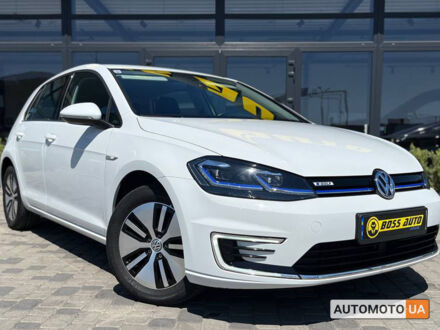 Фольксваген e-Golf 2019 в Мукачеве на Automoto.ua Белый Фольксваген e-Golf, объемом двигателя 36 л и пробегом 56 тыс. км за 15300 $, фото 1 на Automoto.ua