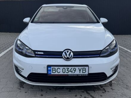 Белый Фольксваген e-Golf, объемом двигателя 0 л и пробегом 38 тыс. км за 18200 $, фото 1 на Automoto.ua