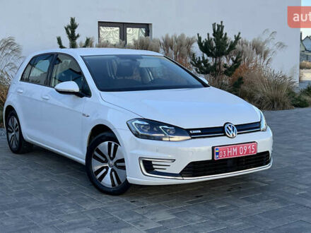 Фольксваген e-Golf 2019 в Луцке на Automoto.ua Белый Фольксваген e-Golf, объемом двигателя 0 л и пробегом 84 тыс. км за 13250 $, фото 1 на Automoto.ua