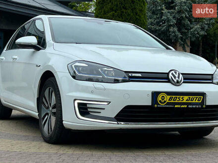 Білий Фольксваген e-Golf, об'ємом двигуна 0 л та пробігом 82 тис. км за 13990 $, фото 1 на Automoto.ua