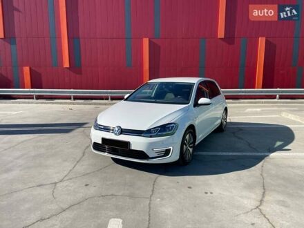 Белый Фольксваген e-Golf, объемом двигателя 0 л и пробегом 124 тыс. км за 13490 $, фото 1 на Automoto.ua