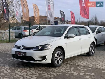 Белый Фольксваген e-Golf, объемом двигателя 0 л и пробегом 73 тыс. км за 13955 $, фото 1 на Automoto.ua