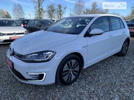 Белый Фольксваген e-Golf, объемом двигателя 0 л и пробегом 35 тыс. км за 15500 $, фото 1 на Automoto.ua