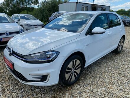 Белый Фольксваген e-Golf, объемом двигателя 0 л и пробегом 18 тыс. км за 15900 $, фото 1 на Automoto.ua