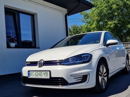Белый Фольксваген e-Golf, объемом двигателя 0 л и пробегом 80 тыс. км за 13200 $, фото 1 на Automoto.ua
