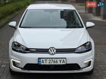 Белый Фольксваген e-Golf, объемом двигателя 0 л и пробегом 20 тыс. км за 16900 $, фото 1 на Automoto.ua