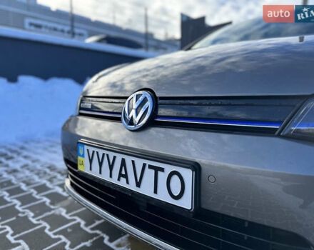 Бежевий Фольксваген e-Golf, об'ємом двигуна 0 л та пробігом 162 тис. км за 7700 $, фото 4 на Automoto.ua