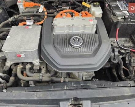 Бежевий Фольксваген e-Golf, об'ємом двигуна 0 л та пробігом 126 тис. км за 8100 $, фото 16 на Automoto.ua