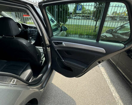 Бежевий Фольксваген e-Golf, об'ємом двигуна 0 л та пробігом 115 тис. км за 9399 $, фото 32 на Automoto.ua