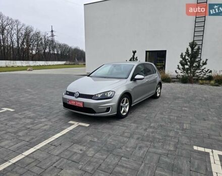 Бежевый Фольксваген e-Golf, объемом двигателя 0 л и пробегом 150 тыс. км за 6999 $, фото 26 на Automoto.ua