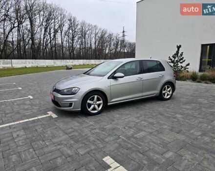 Бежевый Фольксваген e-Golf, объемом двигателя 0 л и пробегом 150 тыс. км за 6999 $, фото 25 на Automoto.ua