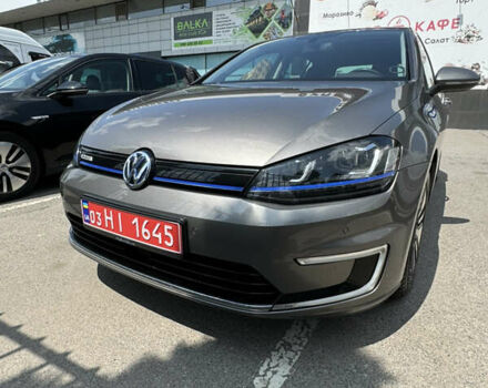 Бежевий Фольксваген e-Golf, об'ємом двигуна 0 л та пробігом 115 тис. км за 9399 $, фото 2 на Automoto.ua