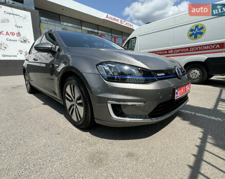 Бежевий Фольксваген e-Golf, об'ємом двигуна 0 л та пробігом 115 тис. км за 9399 $, фото 7 на Automoto.ua