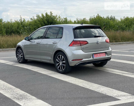 Бежевый Фольксваген e-Golf, объемом двигателя 0 л и пробегом 100 тыс. км за 17600 $, фото 3 на Automoto.ua