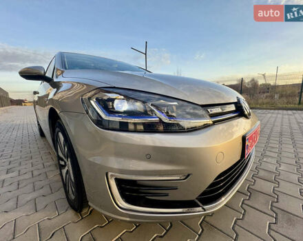 Бежевый Фольксваген e-Golf, объемом двигателя 0 л и пробегом 54 тыс. км за 14300 $, фото 14 на Automoto.ua
