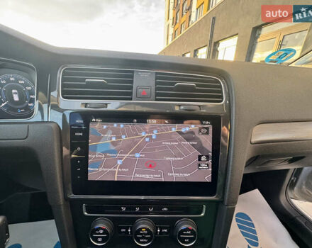 Бежевый Фольксваген e-Golf, объемом двигателя 0 л и пробегом 54 тыс. км за 14300 $, фото 28 на Automoto.ua