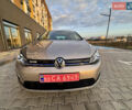 Бежевый Фольксваген e-Golf, объемом двигателя 0 л и пробегом 54 тыс. км за 14300 $, фото 1 на Automoto.ua