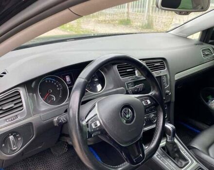 Черный Фольксваген e-Golf, объемом двигателя 0 л и пробегом 88 тыс. км за 11000 $, фото 12 на Automoto.ua