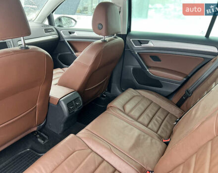 Черный Фольксваген e-Golf, объемом двигателя 0 л и пробегом 96 тыс. км за 9300 $, фото 16 на Automoto.ua