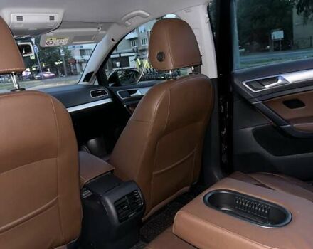 Черный Фольксваген e-Golf, объемом двигателя 0 л и пробегом 152 тыс. км за 10900 $, фото 11 на Automoto.ua