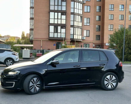 Черный Фольксваген e-Golf, объемом двигателя 0 л и пробегом 97 тыс. км за 10100 $, фото 12 на Automoto.ua