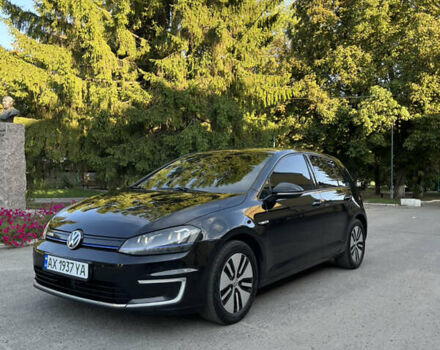 Черный Фольксваген e-Golf, объемом двигателя 0 л и пробегом 167 тыс. км за 9250 $, фото 1 на Automoto.ua