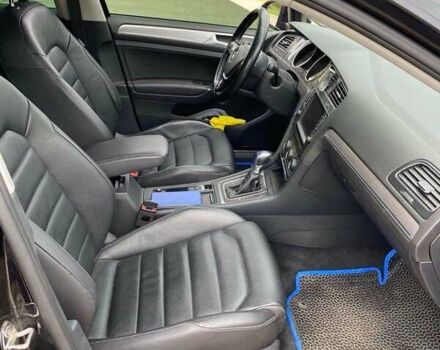 Черный Фольксваген e-Golf, объемом двигателя 0 л и пробегом 88 тыс. км за 11000 $, фото 8 на Automoto.ua