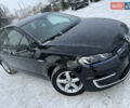 Черный Фольксваген e-Golf, объемом двигателя 0 л и пробегом 96 тыс. км за 9300 $, фото 1 на Automoto.ua