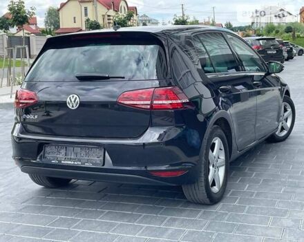 Черный Фольксваген e-Golf, объемом двигателя 0 л и пробегом 97 тыс. км за 13299 $, фото 28 на Automoto.ua