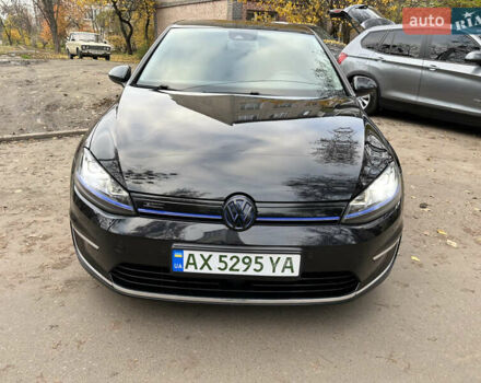 Чорний Фольксваген e-Golf, об'ємом двигуна 0 л та пробігом 105 тис. км за 9600 $, фото 1 на Automoto.ua