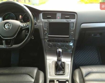 Чорний Фольксваген e-Golf, об'ємом двигуна 0 л та пробігом 112 тис. км за 9250 $, фото 17 на Automoto.ua