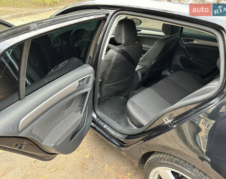 Чорний Фольксваген e-Golf, об'ємом двигуна 0 л та пробігом 105 тис. км за 9600 $, фото 10 на Automoto.ua