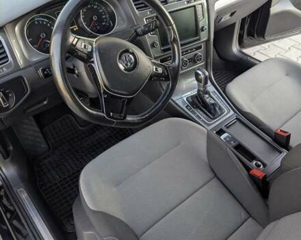 Чорний Фольксваген e-Golf, об'ємом двигуна 0 л та пробігом 129 тис. км за 9000 $, фото 11 на Automoto.ua