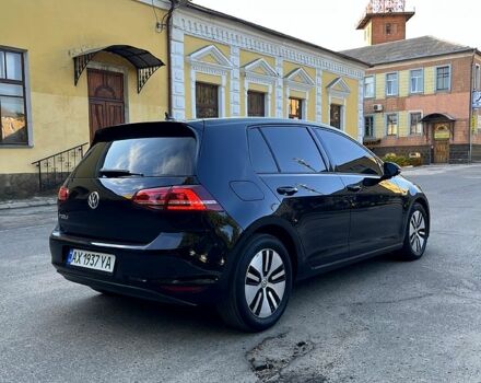 Черный Фольксваген e-Golf, объемом двигателя 0 л и пробегом 167 тыс. км за 9250 $, фото 1 на Automoto.ua