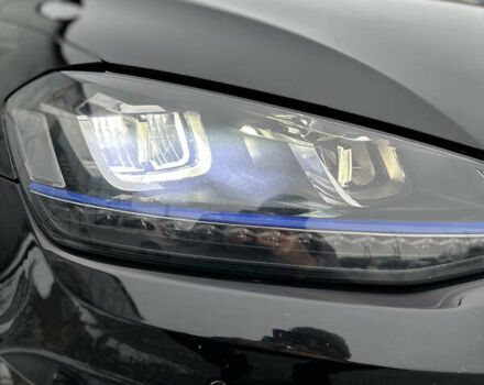 Черный Фольксваген e-Golf, объемом двигателя 0 л и пробегом 125 тыс. км за 9200 $, фото 13 на Automoto.ua