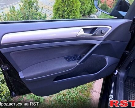 Чорний Фольксваген e-Golf, об'ємом двигуна 0 л та пробігом 122 тис. км за 8500 $, фото 4 на Automoto.ua