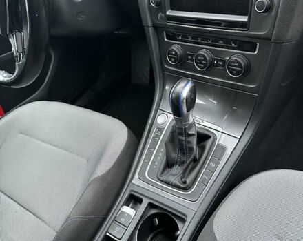 Чорний Фольксваген e-Golf, об'ємом двигуна 0 л та пробігом 112 тис. км за 8600 $, фото 14 на Automoto.ua